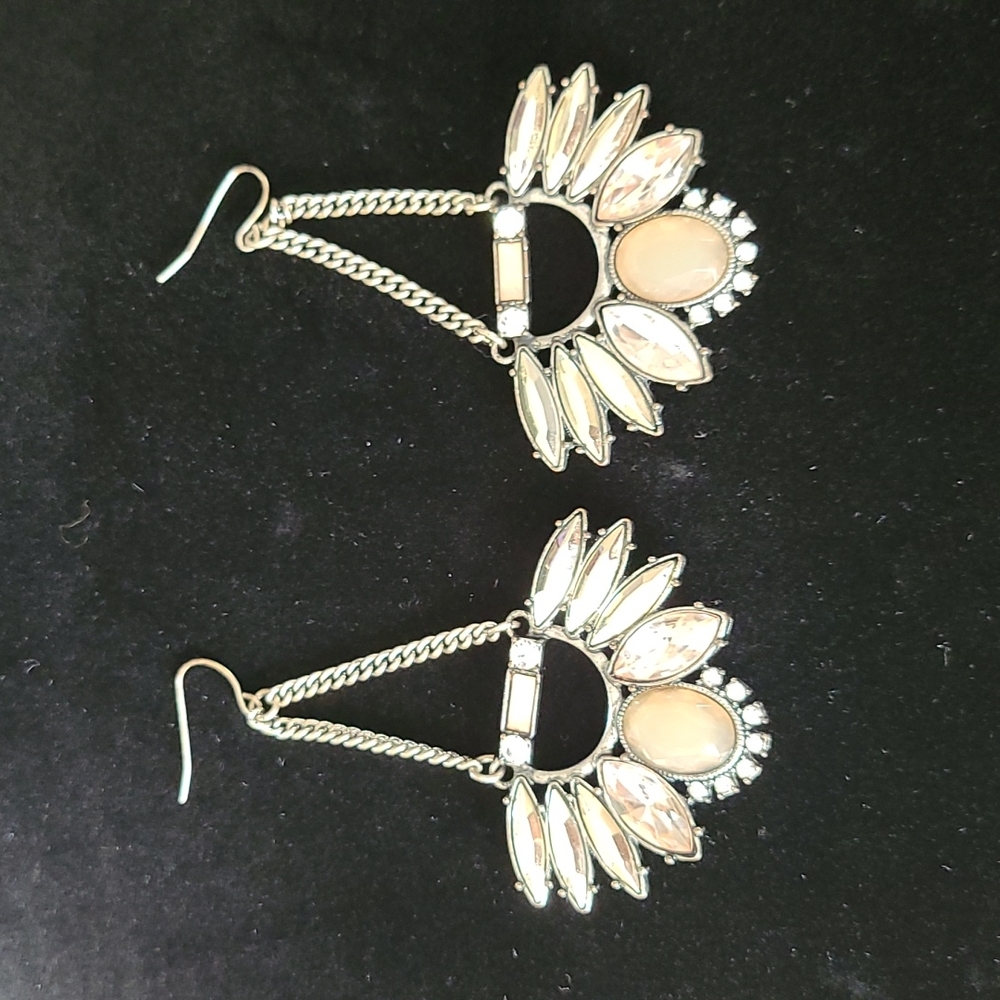 Pink hue stone earrings